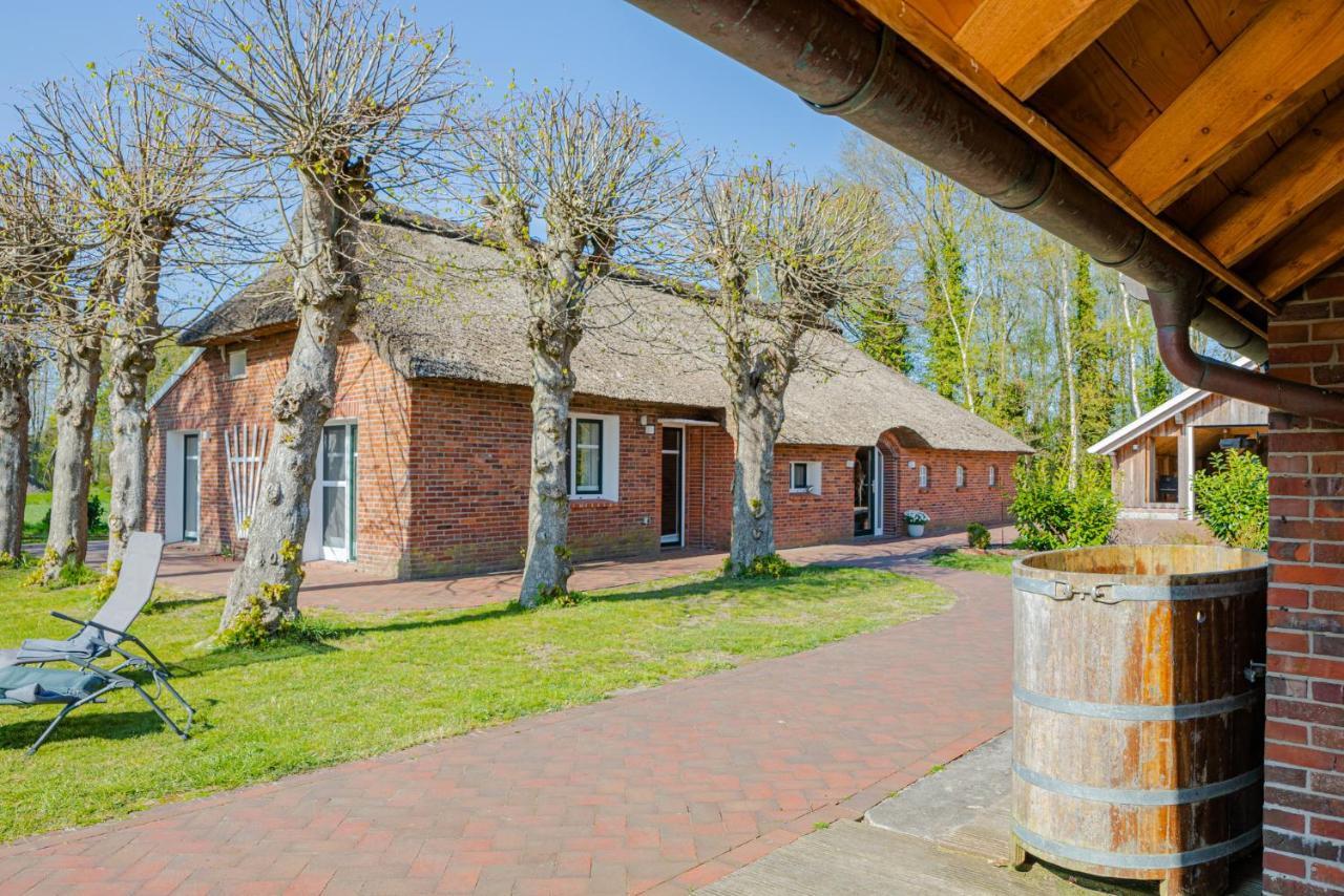 Willa Reetdach Ostfriesenhaus Südbrookmerland Zewnętrze zdjęcie